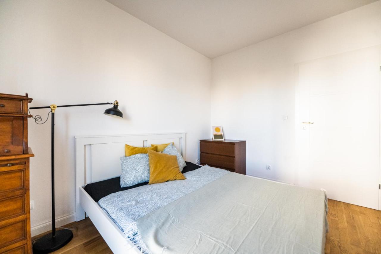 Krucza Apartment ~ Self Check-In 24H ~ Parking And Lift Вроцлав Екстериор снимка